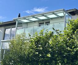 Aussenansicht Balkon oben